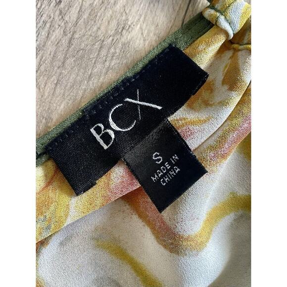 BCX Women's Tank Top Boho Pattern Halter Neck Sleeveless Size Small - Picture 4 of 6